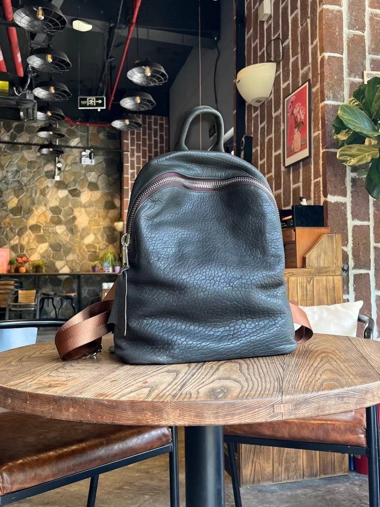Mochila casual de pele de ovel - Genuine Leather Backpack avaliação e preço
