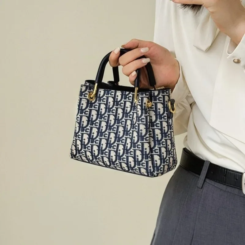 Bolsa Tote Elegante para Mulhe - Luxury Bags For Sale avaliação e preço