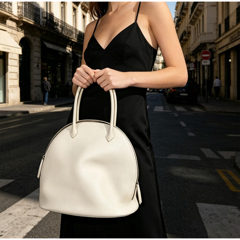 Bolsa de Ombro de Luxo em Form - Luxury Bag Collection avaliação e preço