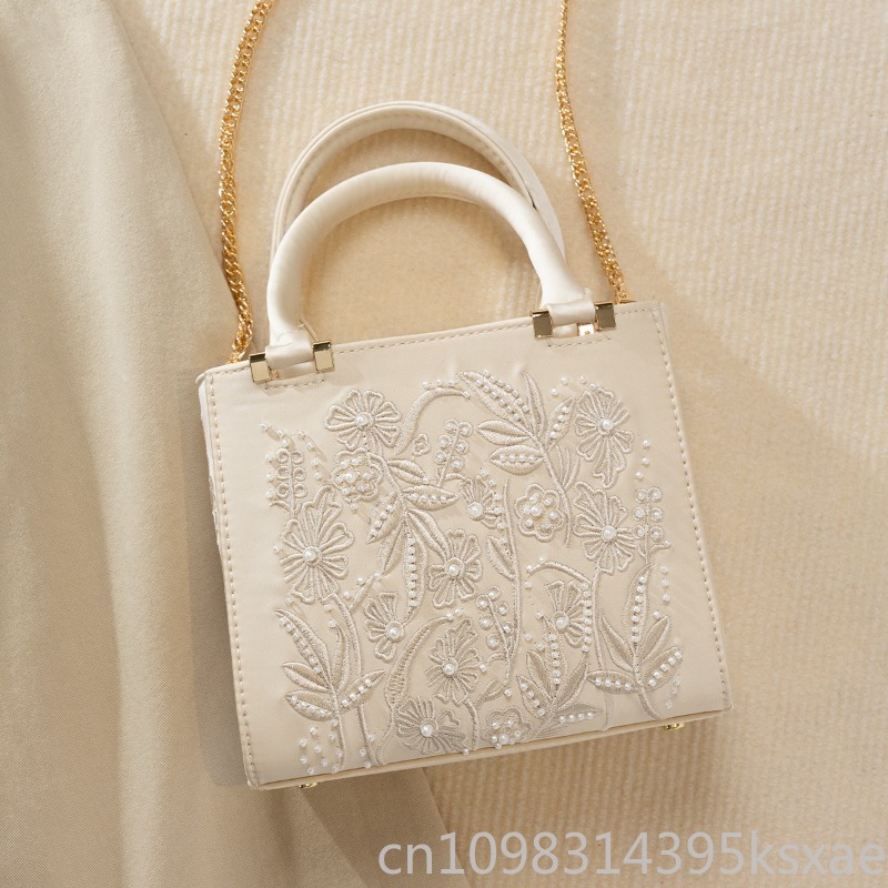 Bolsa de Mão Bordada com Pérol - Structured Handbag Top Handle avaliação e preço