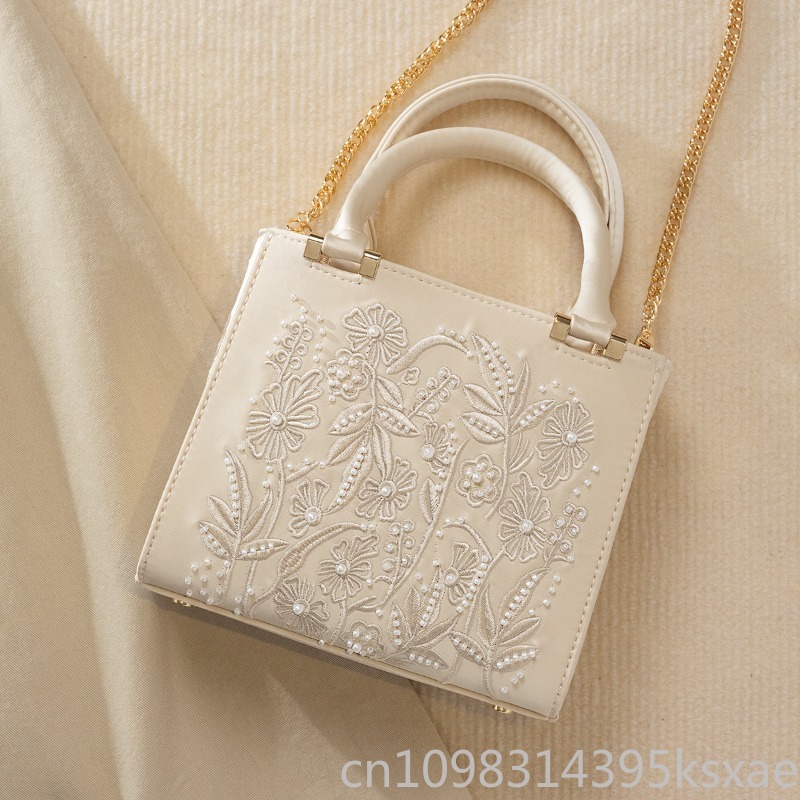 Bolsa de Mão Bordada com Pérol - Structured Handbag Top Handle avaliação e preço